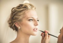 Comment choisir sa maquilleuse et son maquillage pour son mariage ?